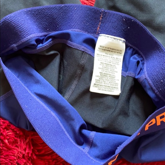 Nike Pro blue & black cropped compression leggings - Picture 12 of 12